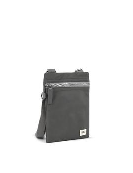 Chelsea Roka graphyte