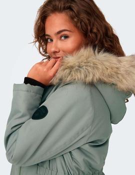 Cazadora Only Iris shadow