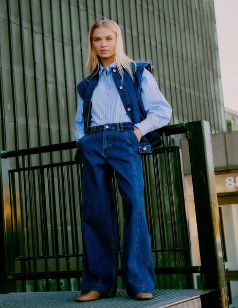 Gallery a10800 px4kn8n0